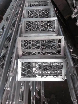 Quality HDG Scaffolding Ladders for Construction Requirements