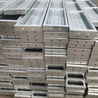 Scaffolding Plank Pre Galvanized Surface Customized Length Shipped To You