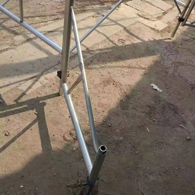 Versatile Q235 Steel Ringlock Board Bracket 1M Hot-dip Galvanized for Scaffolding